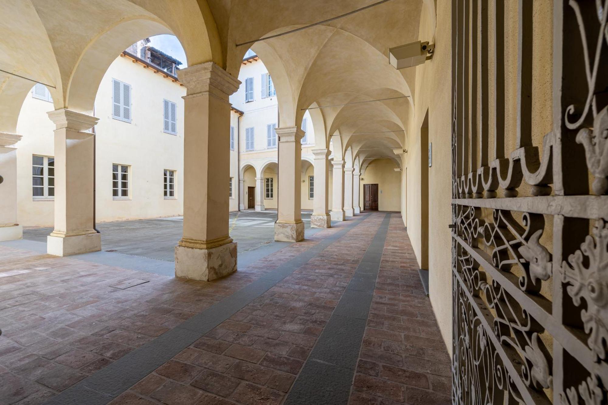 Apartemen Chic Elegance At Borgo Tommasini Parma